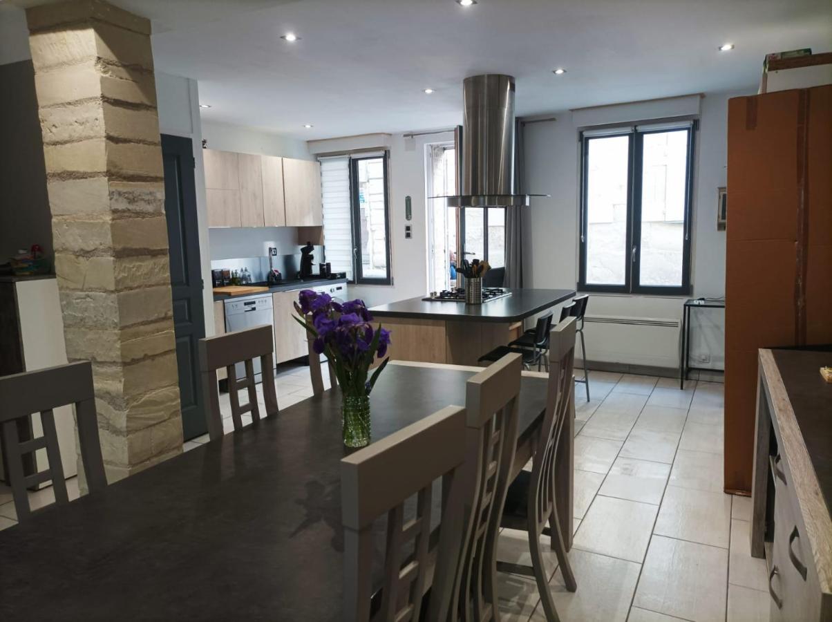 Agreable Maison De Ville Tout Confort Лудён Экстерьер фото